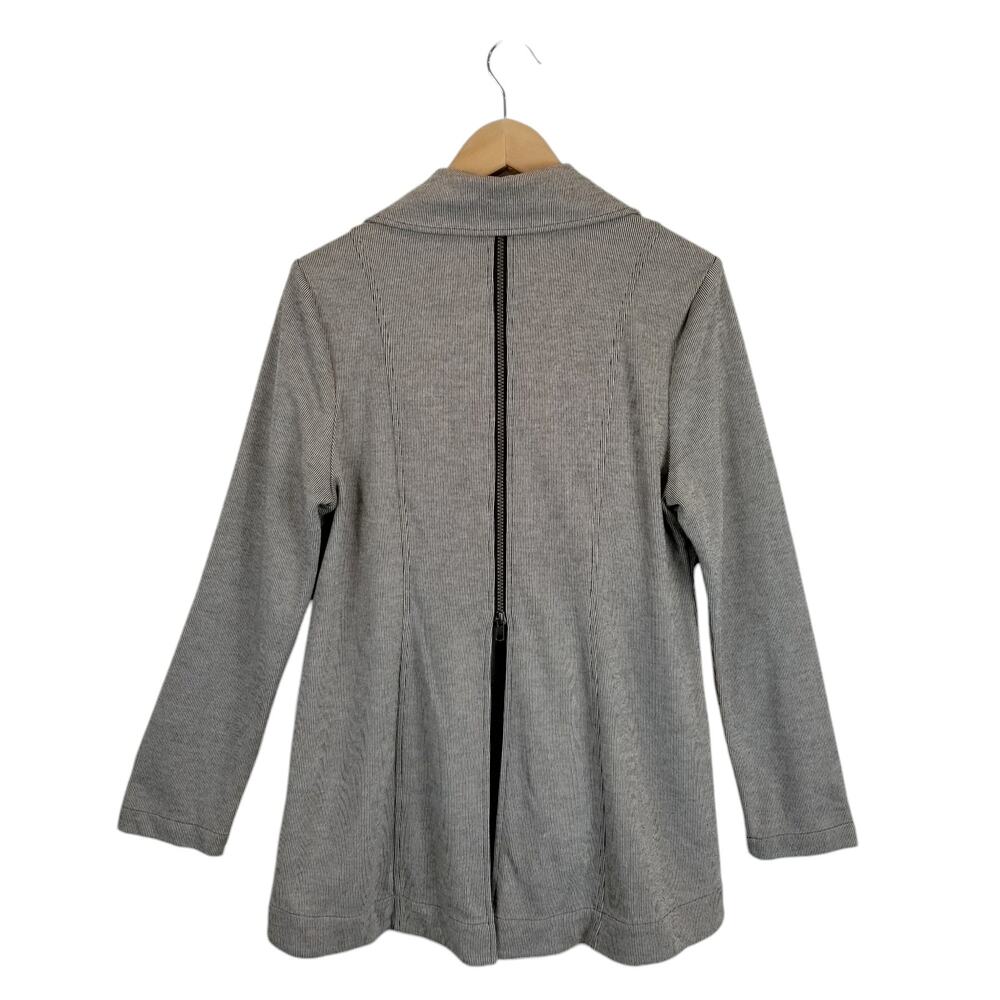 CAbi Women's 5300 Drop Off Gray Striped Zip Front Jersey Knit Jacket Size XS - Picture 2 of 9